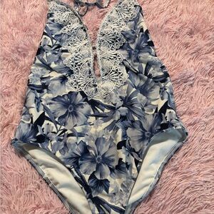 Hollister Floral Lace One-Piece Swimsuit#1